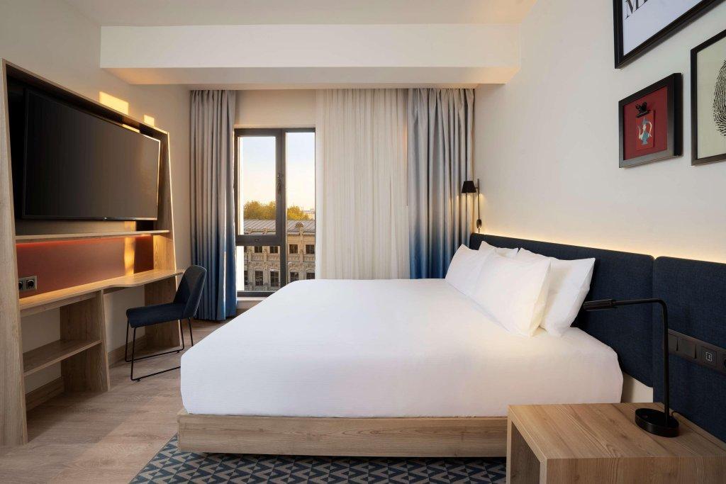 Hotel Hampton By Hilton Tashkent Esterno foto